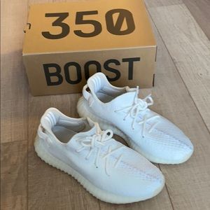 Adidas Yeezy Boost 350 v2 triple cream white US8.5
